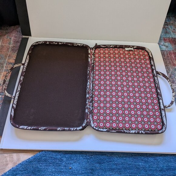 Vera Bradley Imperial Toile Brown & Pink Larger Laptop Case - Picture 11 of 16